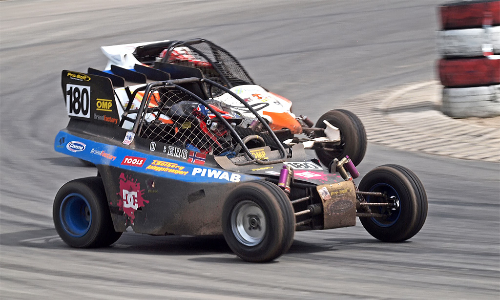 Norske Oliver Solberg er stærkt kørende i Cross Kart